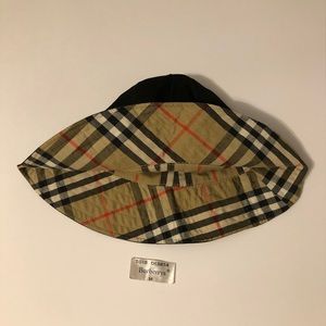 Vintage M Burberry Hat